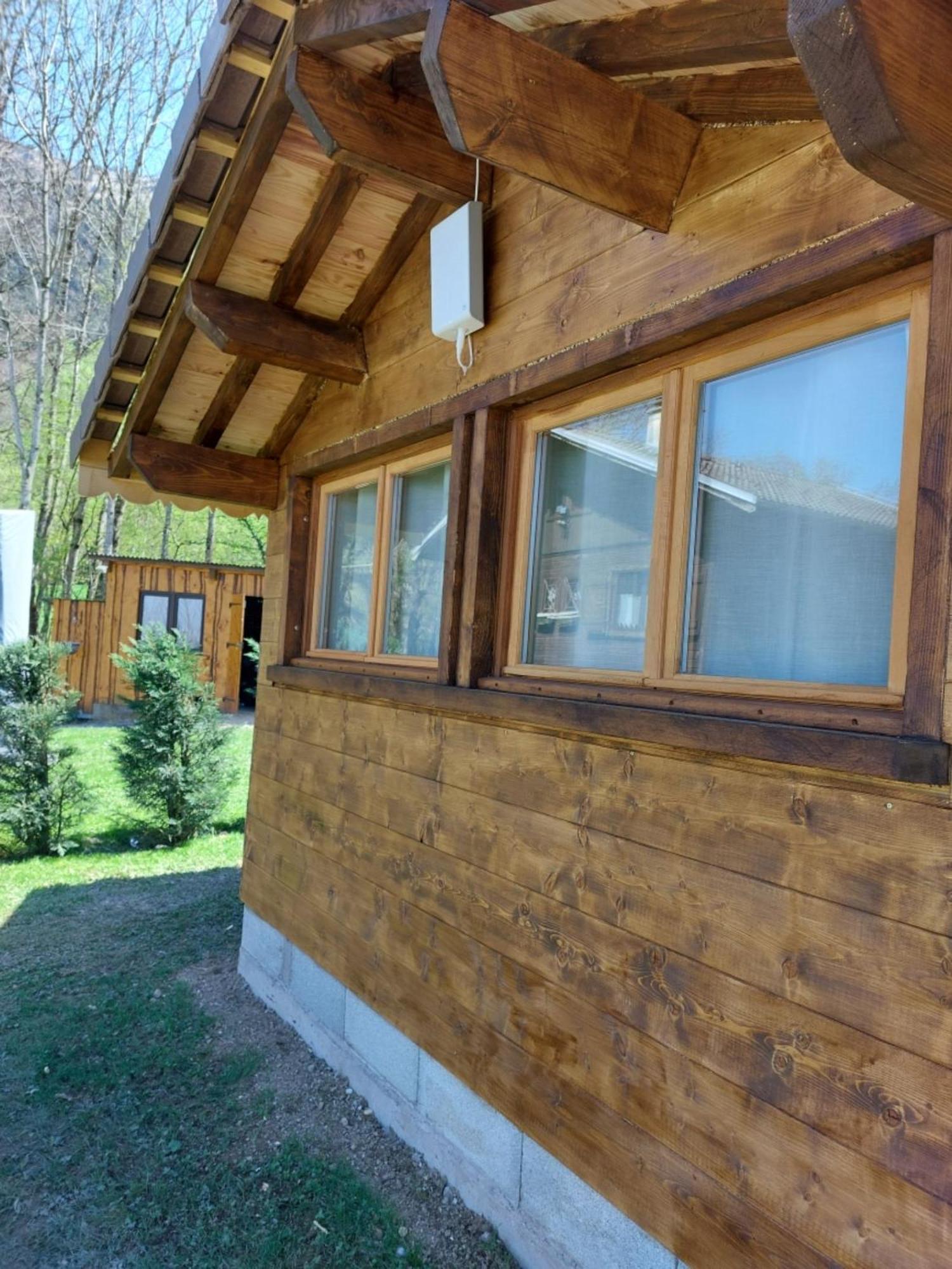 Sauvage Chalet Les Combes (Haute-Savoie)
